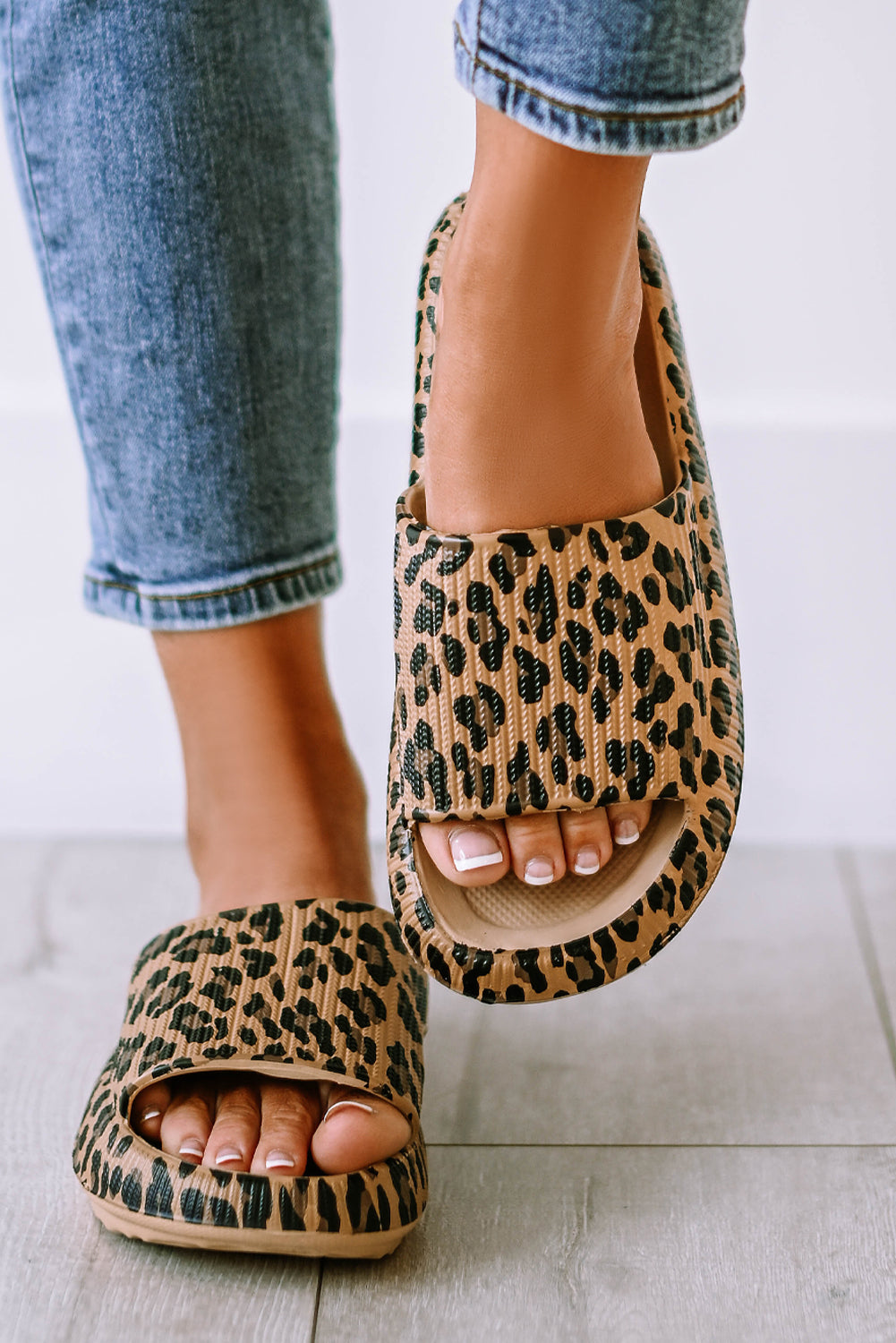 Black Print Thick Sole Slip On Slippers